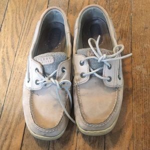 Sperry topsiders